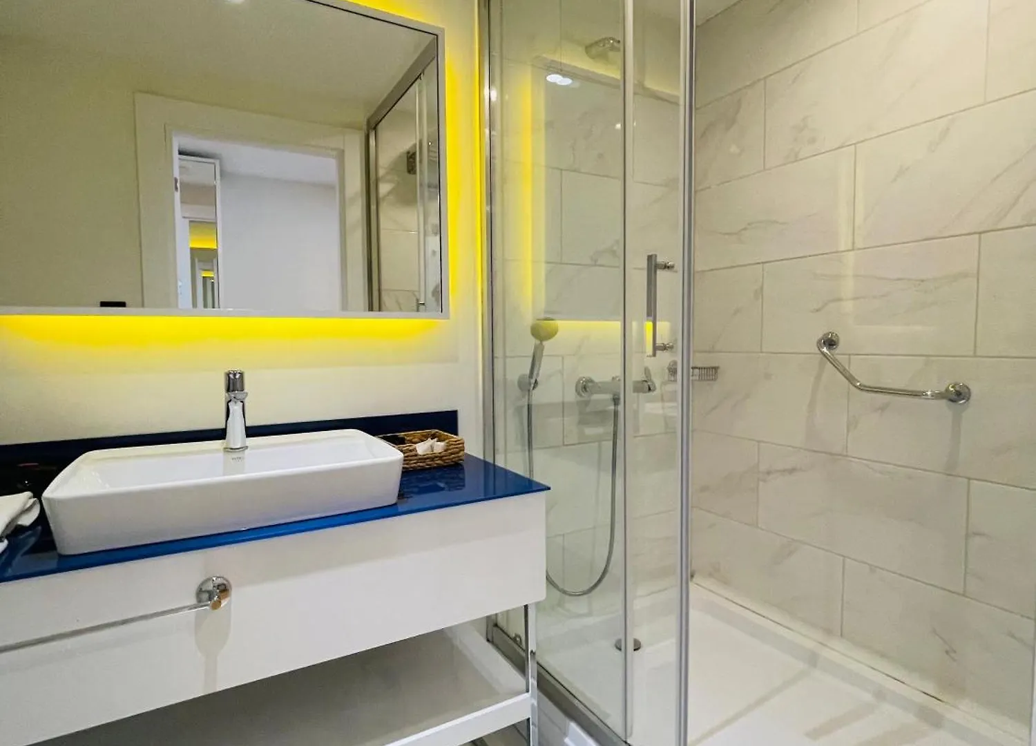 Luxury Batumi Hotel